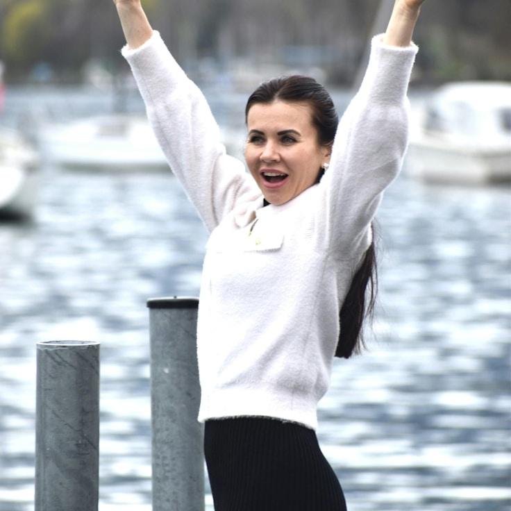 Nova Singh, Client Relations Director, discussing corporate gifting strategy with business clients